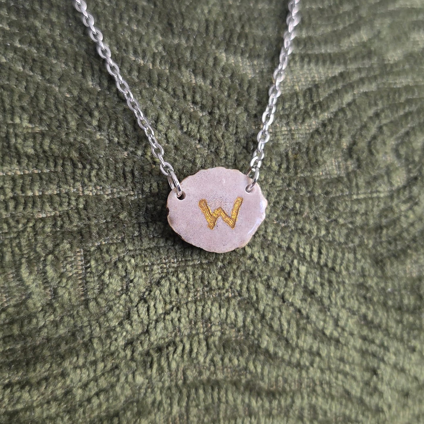 Tine Crest Necklace
