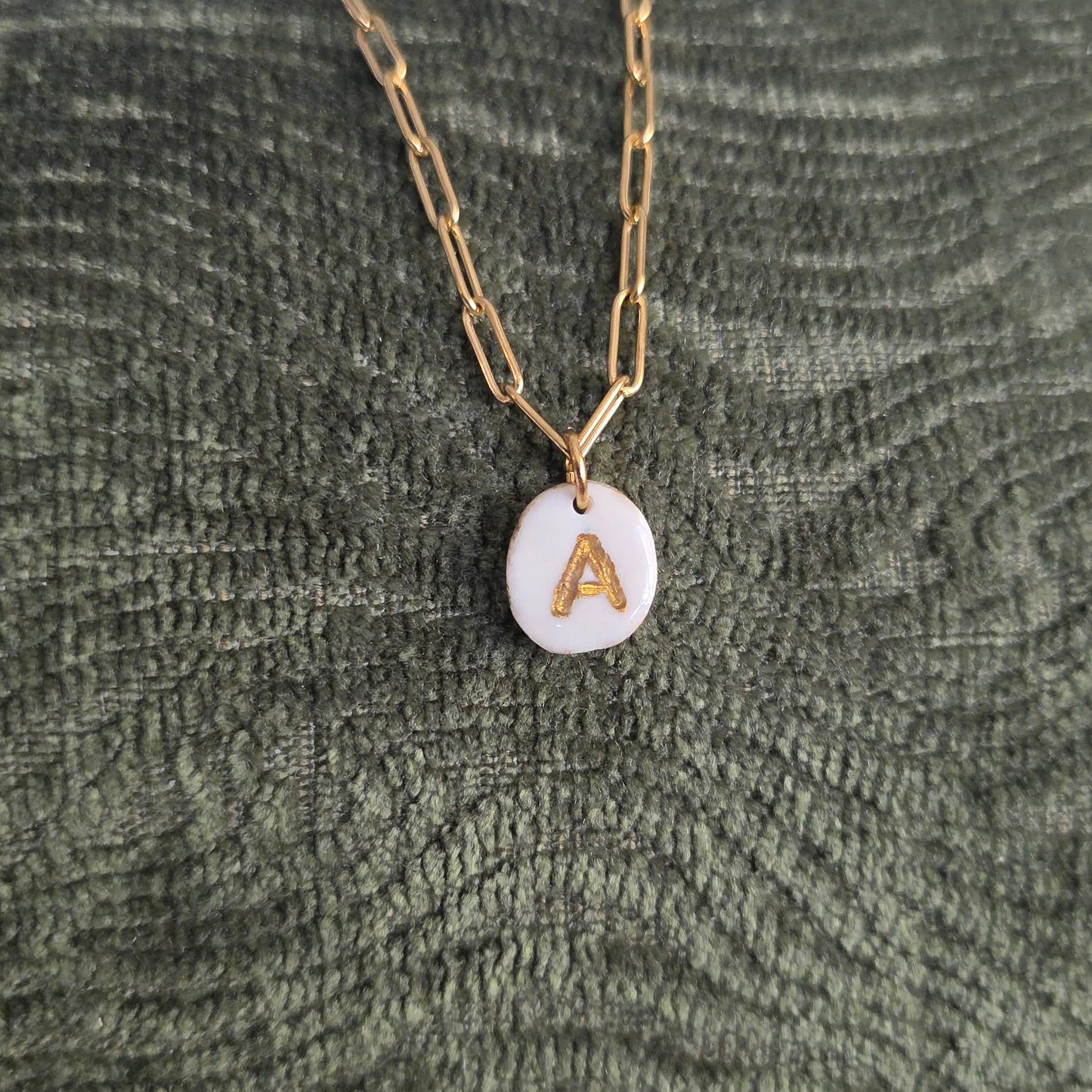 Tine Crest Necklace