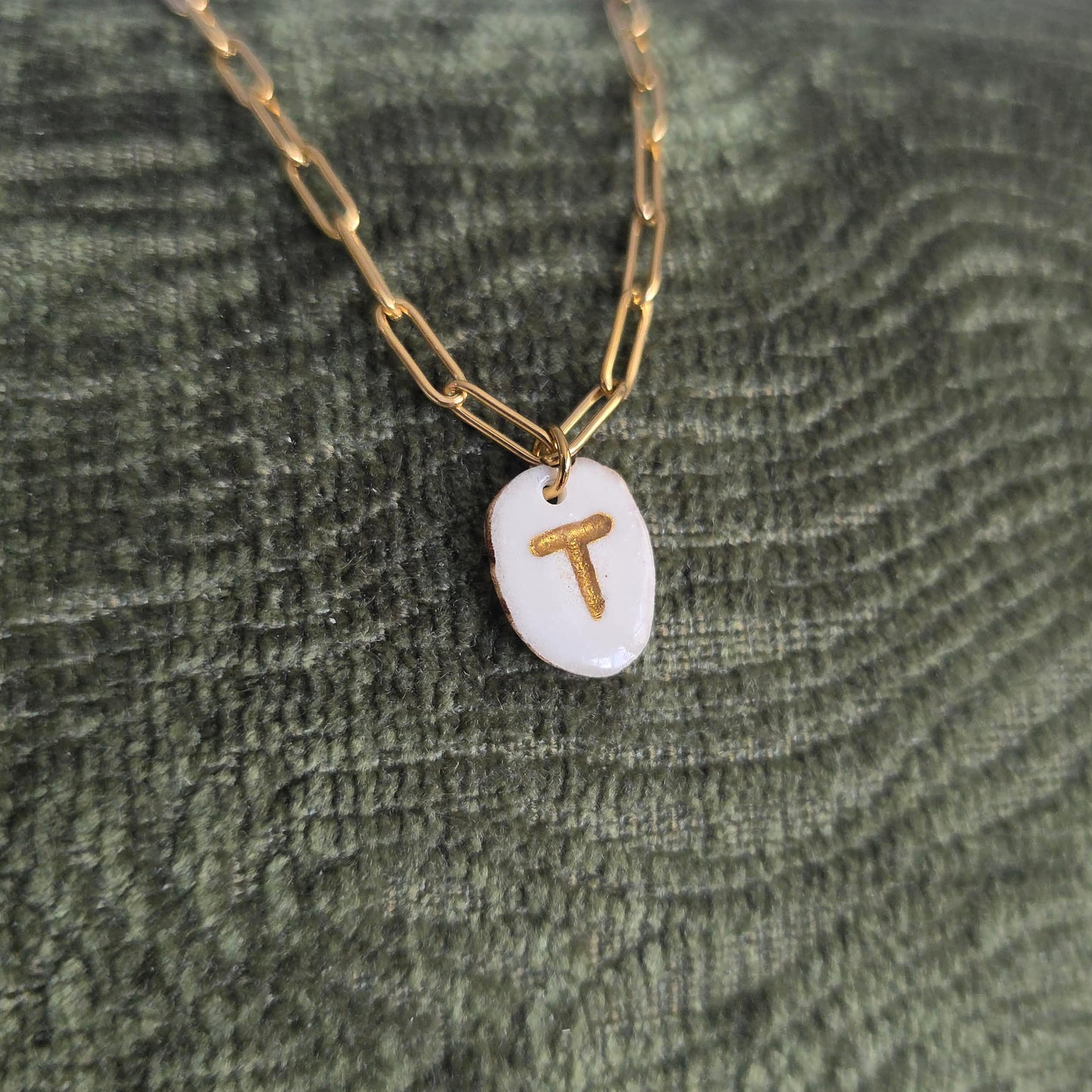 Tine Crest Necklace