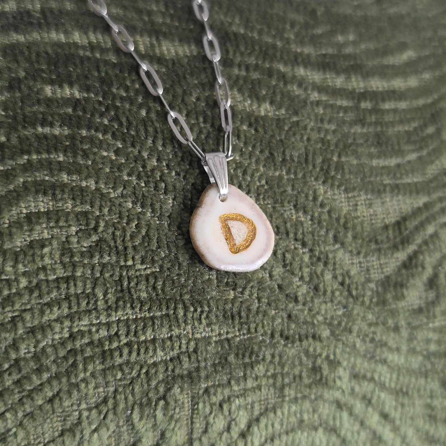 Tine Crest Necklace